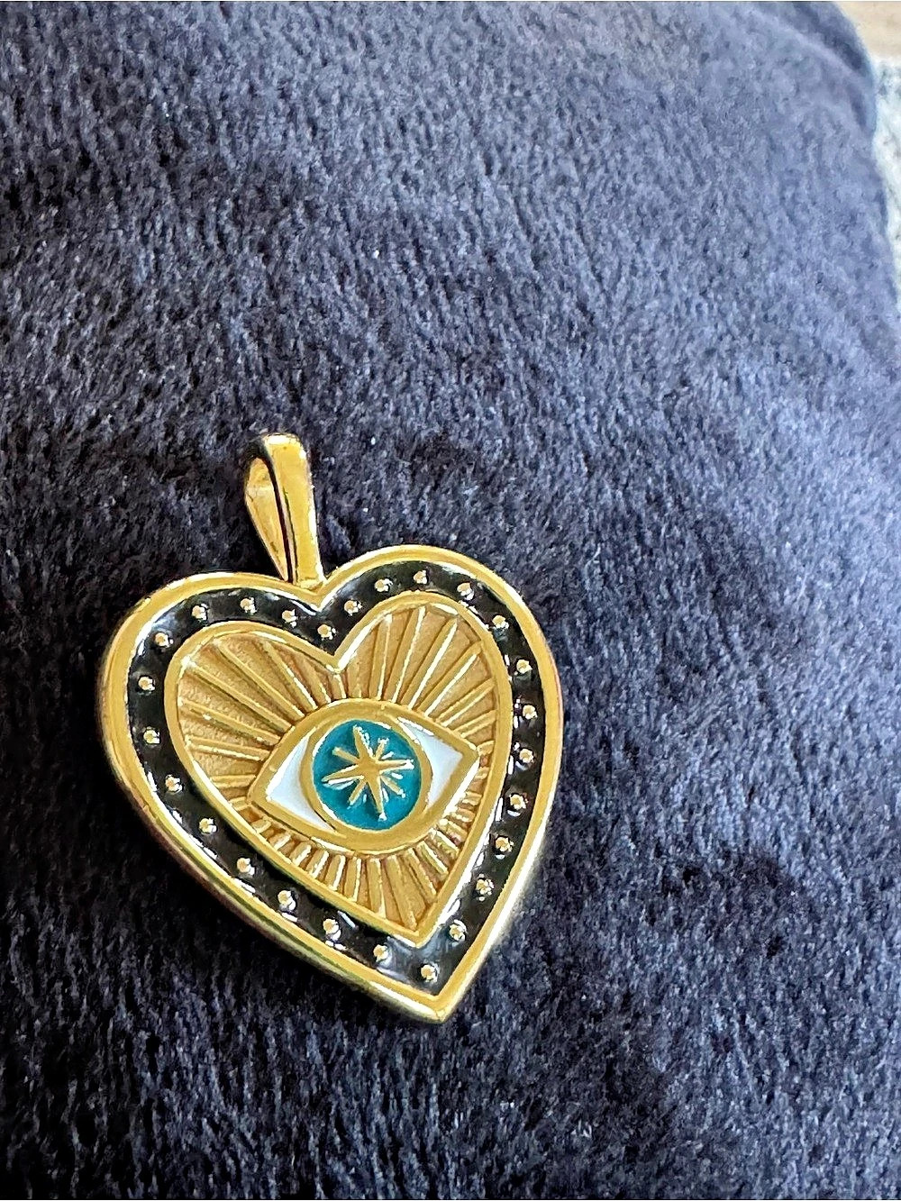 Jane Win Heart Pendant Necklace in Gold & Black